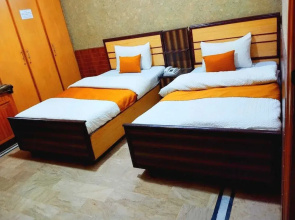Karachi Motel