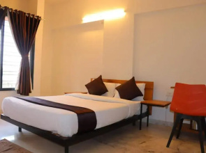Hotel Orange Leaf by WB Inn