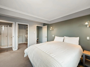 Taupo Escape - Rainbow Point Holiday Home