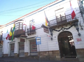Las Torres Hostal