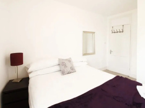 Ideally Located 4 Bed House in the very centre of Historical Oxford