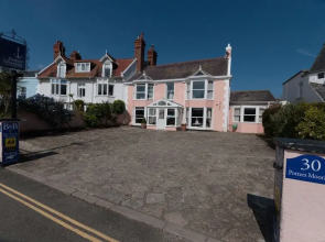 Potters Mooring Guest House Hotel