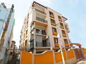 OYO 9665 Residency Inn