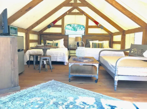 Geronimo Creek Retreat Getaway Cabin #1 1 Bedroom 1 Bathroom Cabin