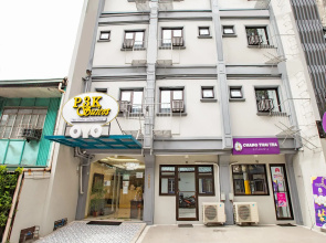 OYO 731 P3K Suites 1 (Vaccinated Staff)