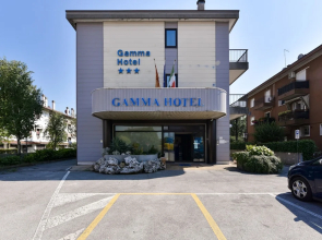 Hotel Gamma