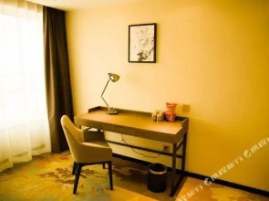 Tianfu Letu Hotel (Tangyin Yuefei Temple Scenic Area)
