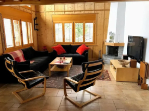 Spacious Chalet Amidst Mountains