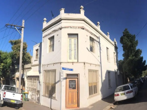 Spacious 3 Bedroom Terrace in Newtown