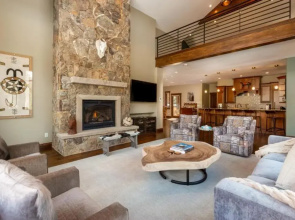 555 Independence Road by Summit County Mountain Retreats