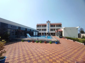 Lipi Resort and Spa