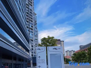 Fengyu Shiguang Apartment (East Coast Vientiane Hui)