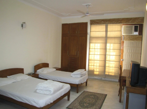 Absolute Guest House