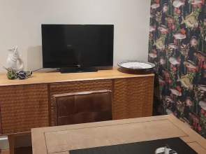 Marina View, South Facing Balcony Sunny Apartment