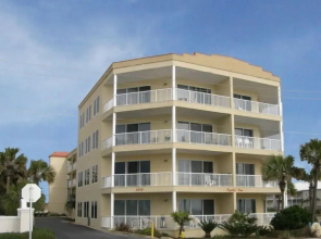Crystal View #303 by Southern Vacation Rentals