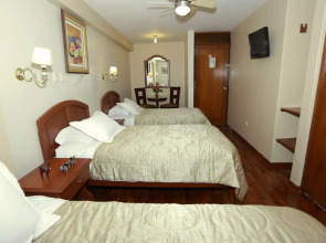 Hotel Manhattan Inn Airport