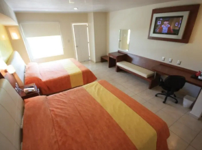 Hotel Splash Inn