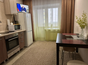 Fresh room on Griboedova street, 5, building 1