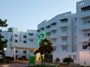 Ocean View Cancun Arenas