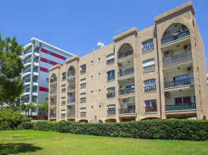 Castle Holiday Apartments