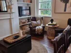 55 Davey Townhouse 2, Salamanca on your doorstep