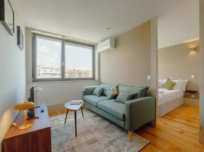 Legacy Oporto Design Apartment G by Vacationy