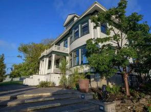 Rosebriar Mansion