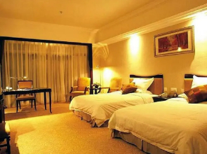 Phoenix Hotel Wuyi