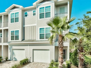 Silverfin Villa NEW Luxury Steps To Beach