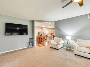 3 Mi to Dtwn: Family-friendly Home in South Haven!