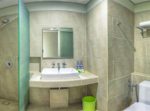 Grandmas Tuban Hotel