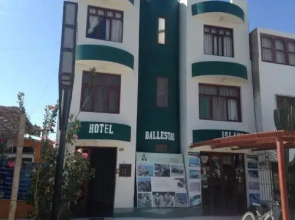 Paracas Hotel Ballestas Island