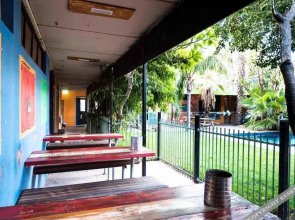 Jump Inn Alice Budget Accommodation