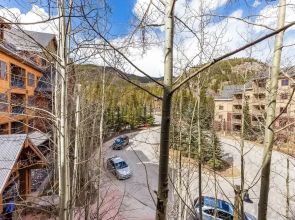 Springs by Summit County Mountain Retreats