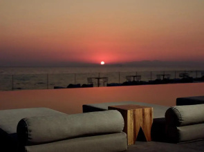 Caravel Suites - Adults Only