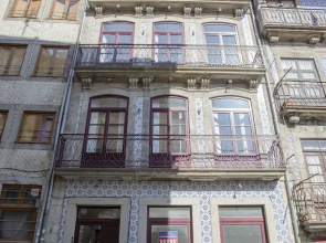 Liiiving in Porto - Ribeira Vintage View