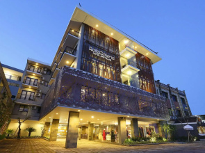 Rofa Kuta Hotel