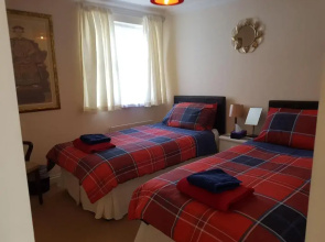 1 Derby Court Castletown