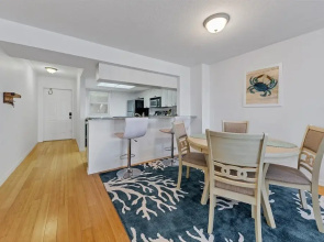 4410 Warren Avenue Unit 317