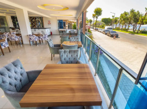 Kleopatra Life Hotel & SPA