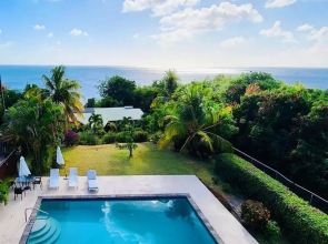 The Date House - Four Bedroom Villa with Private Pool near the beach and Calabash Cove Resort 4 Villa by RedAwning