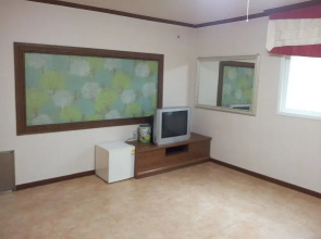 Purunsan Youth-tel