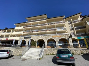 Appartement Les Angles, 1 pièce, 4 personnes - FR-1-295-151