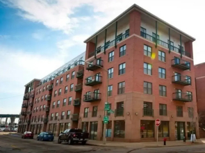 3rd Ward One Bedroom with Patio