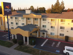 Aurora Inn