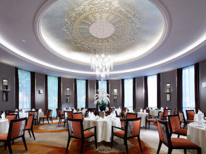 Carlton Hotel Singapore