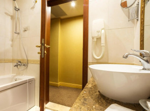 Hotel Romance & Family Suites