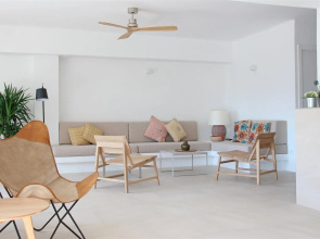 Aparthotel Niu d´Aus