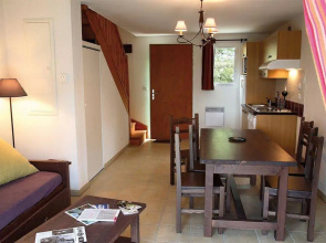 Residence Le Domaine Des Cazelles - Lagrange Confort