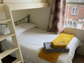 The Leeman Rose Hotel